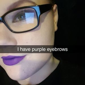 Meet your Posher, Annette